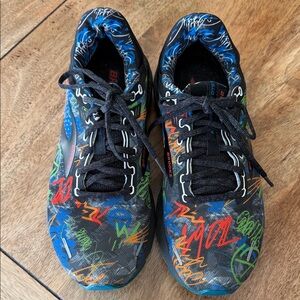 Brooks Adrenaline GTS-22 Running Shoes with Multicolor Graffiti Accents